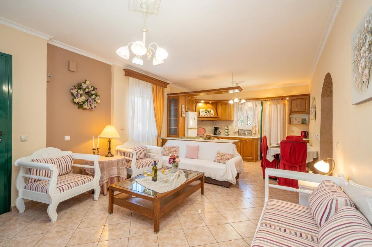 Artemis Superb 2 Bedroom Apartment 700 M Away From The Beach Minia Exteriör bild