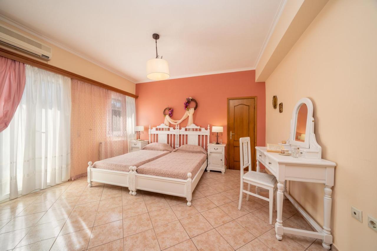 Artemis Superb 2 Bedroom Apartment 700 M Away From The Beach Minia Exteriör bild