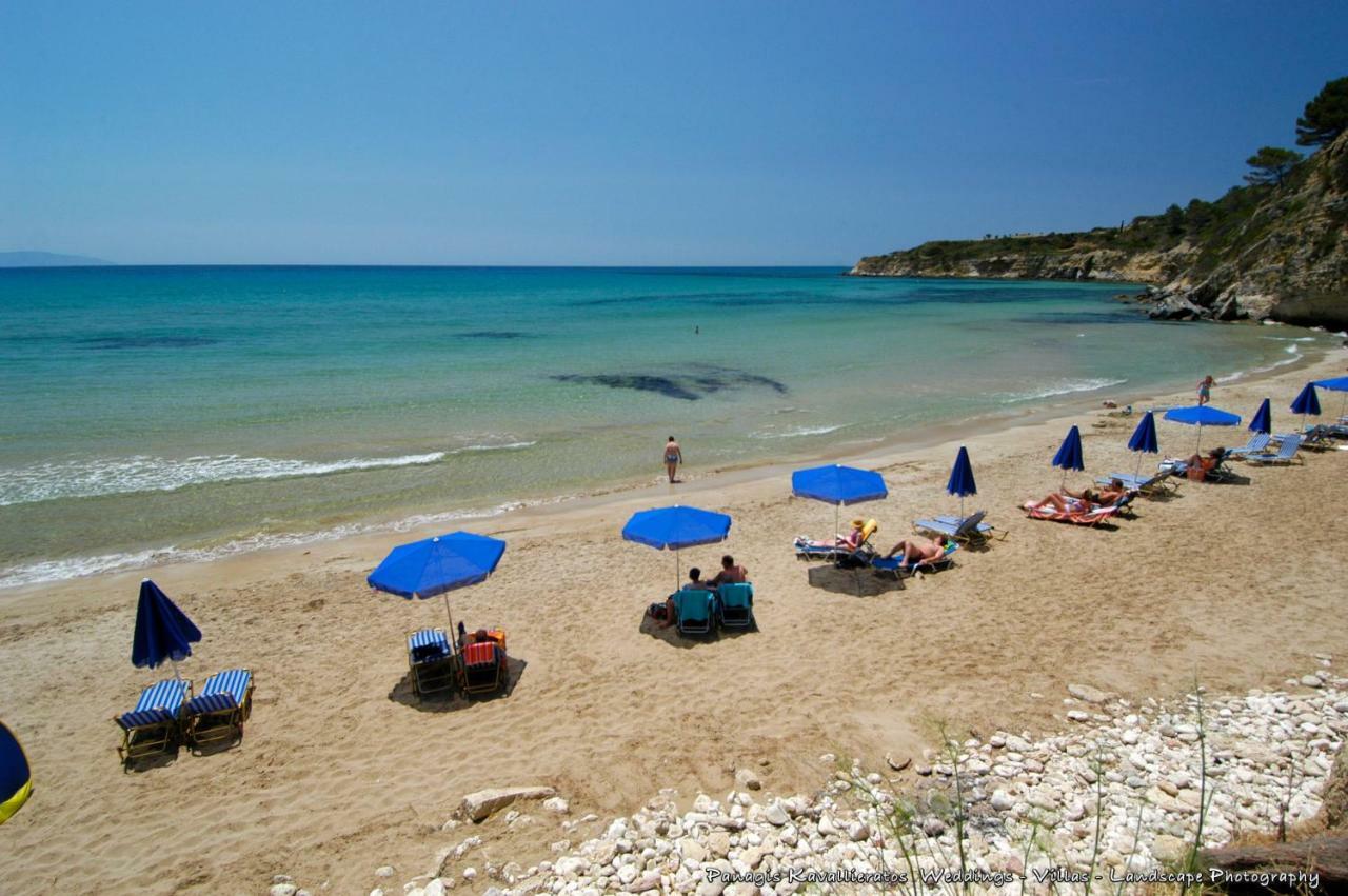 Artemis Superb 2 Bedroom Apartment 700 M Away From The Beach Minia Exteriör bild